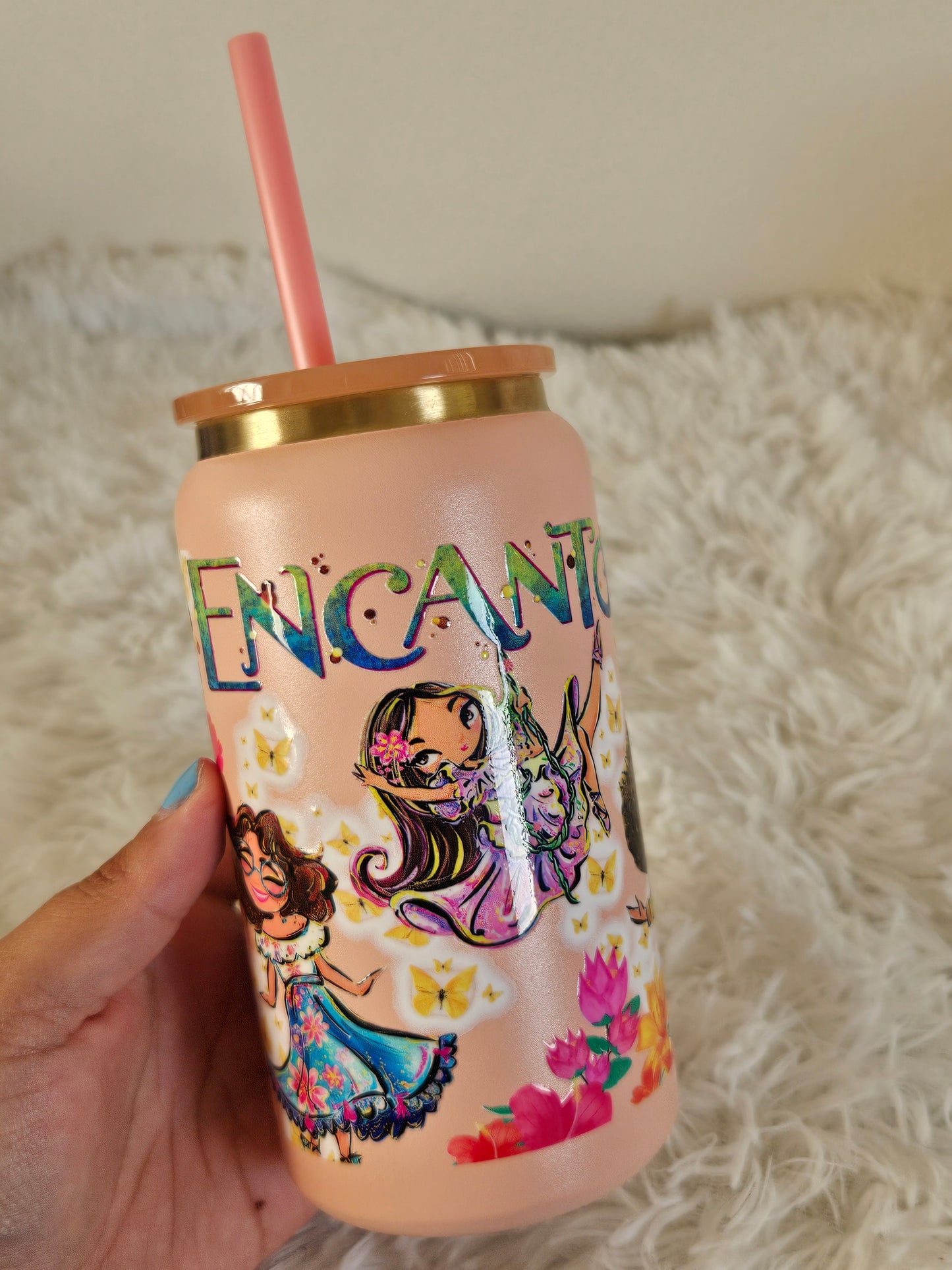 Encanto stainless steel cup with plastic straw